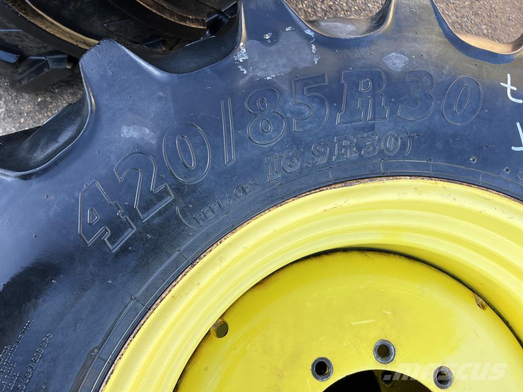 John Deere WHEELS Agriculture - Others