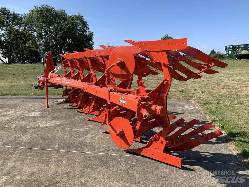 Kuhn MM153 Reversible ploughs