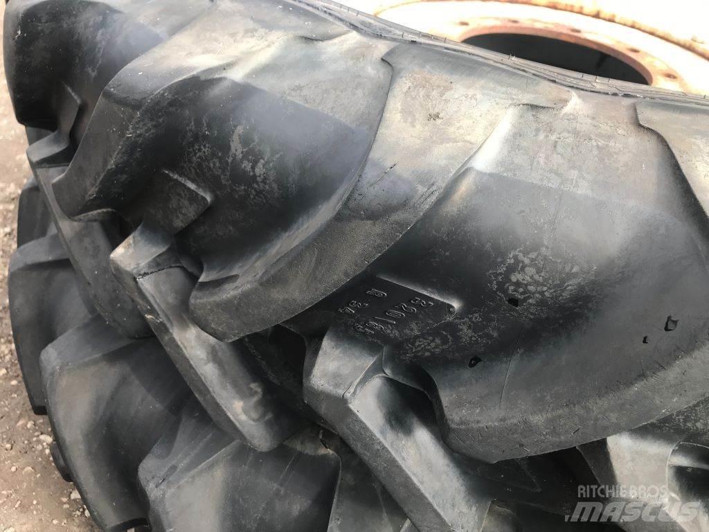  ROWCROP Tyres, wheels and rims