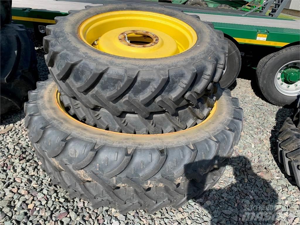  ROWCROPS Tyres, wheels and rims