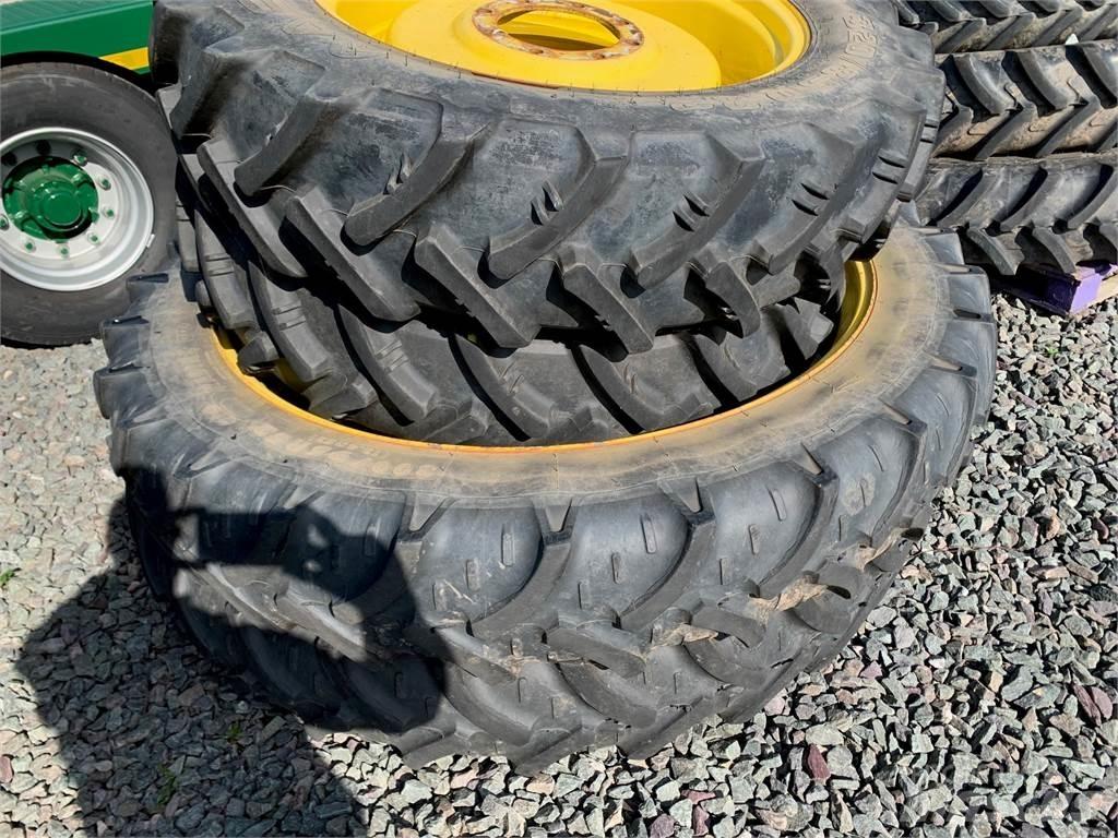  ROWCROPS Tyres, wheels and rims