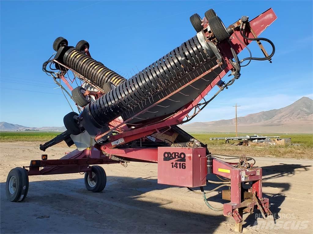 Oxbo 1416 Rakes and tedders