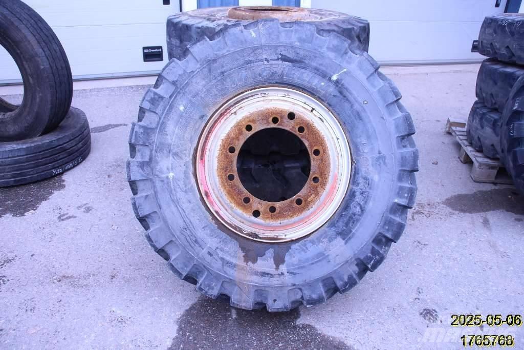Michelin XMINED2 Tyres, wheels and rims