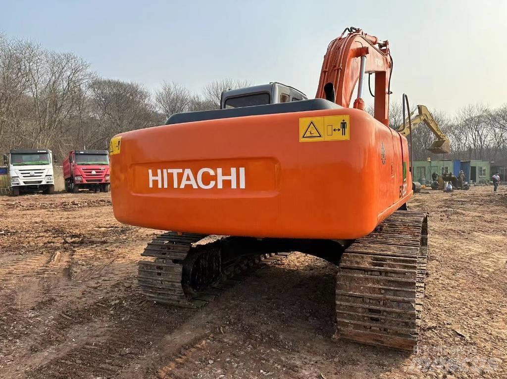 Hitachi EX 200 Crawler excavators