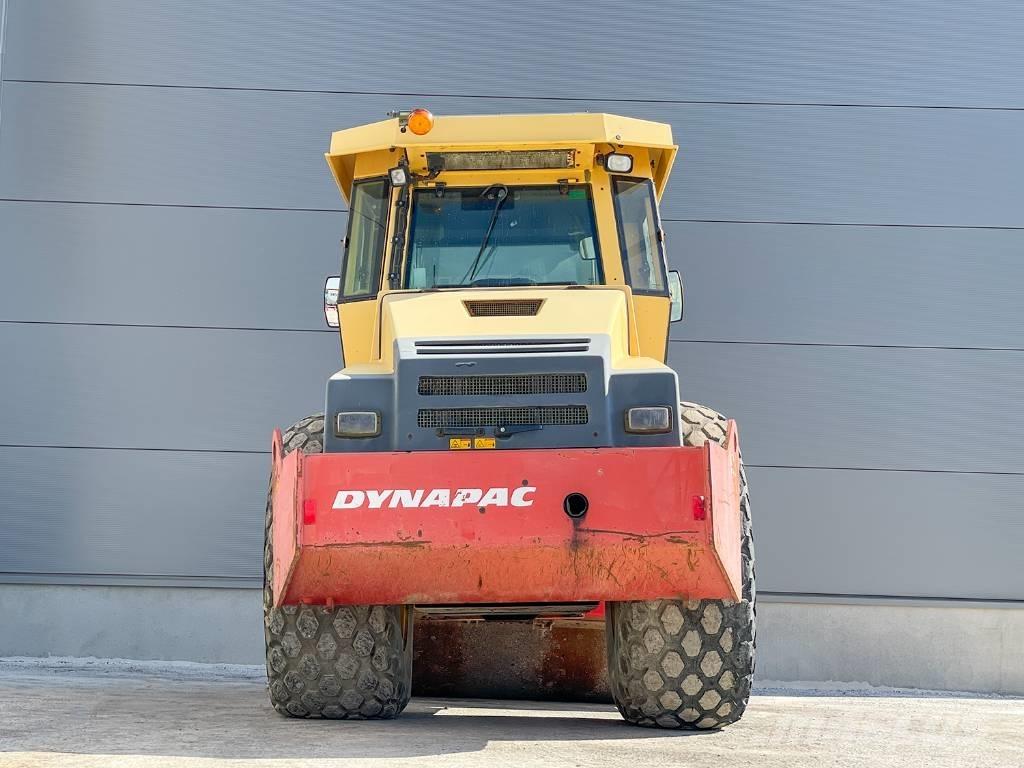 Dynapac CA302D Single drum rollers