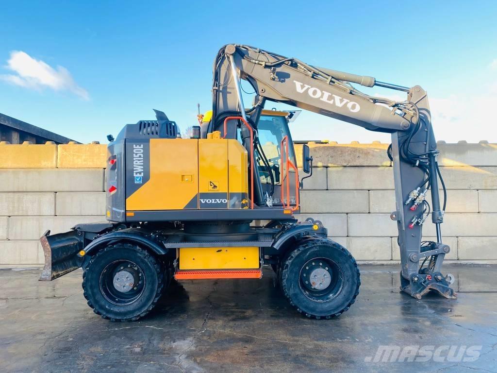 Volvo EWR 150 E Wheeled excavators