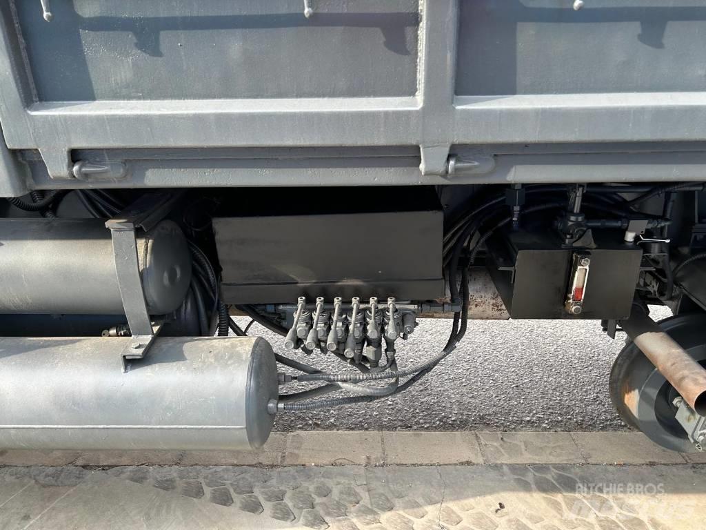 IPV FERROVIARIO Crane trucks