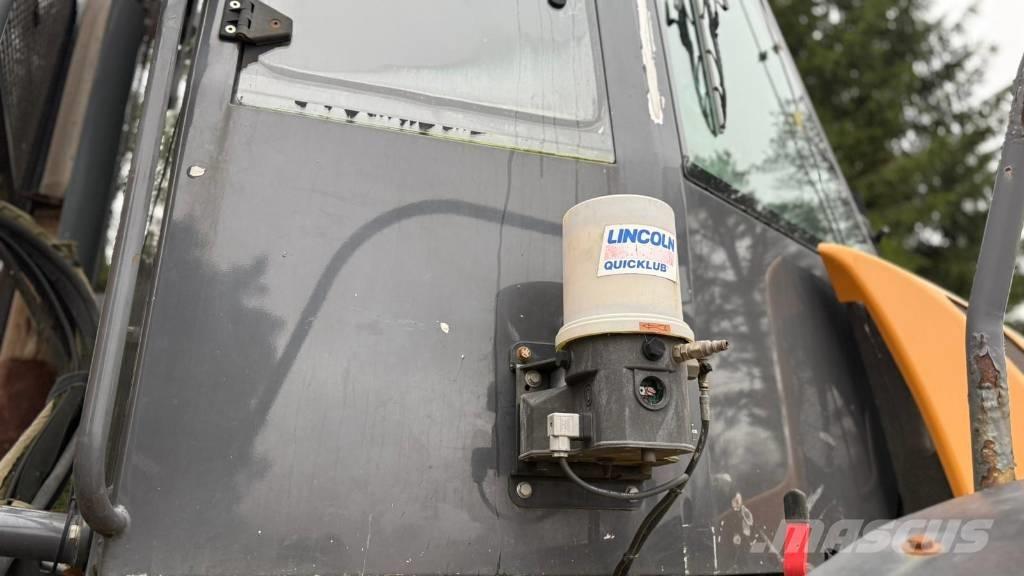 CASE 330 B Articulated Dump Trucks (ADTs)