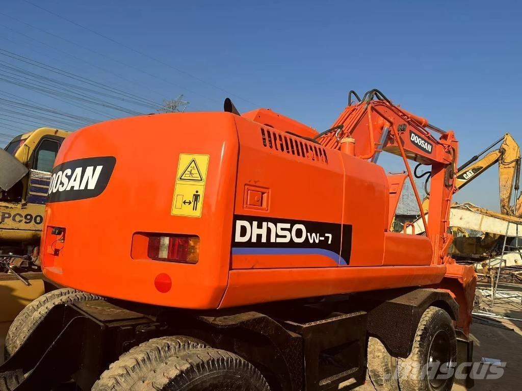 Doosan 150 W-7 Wheeled excavators