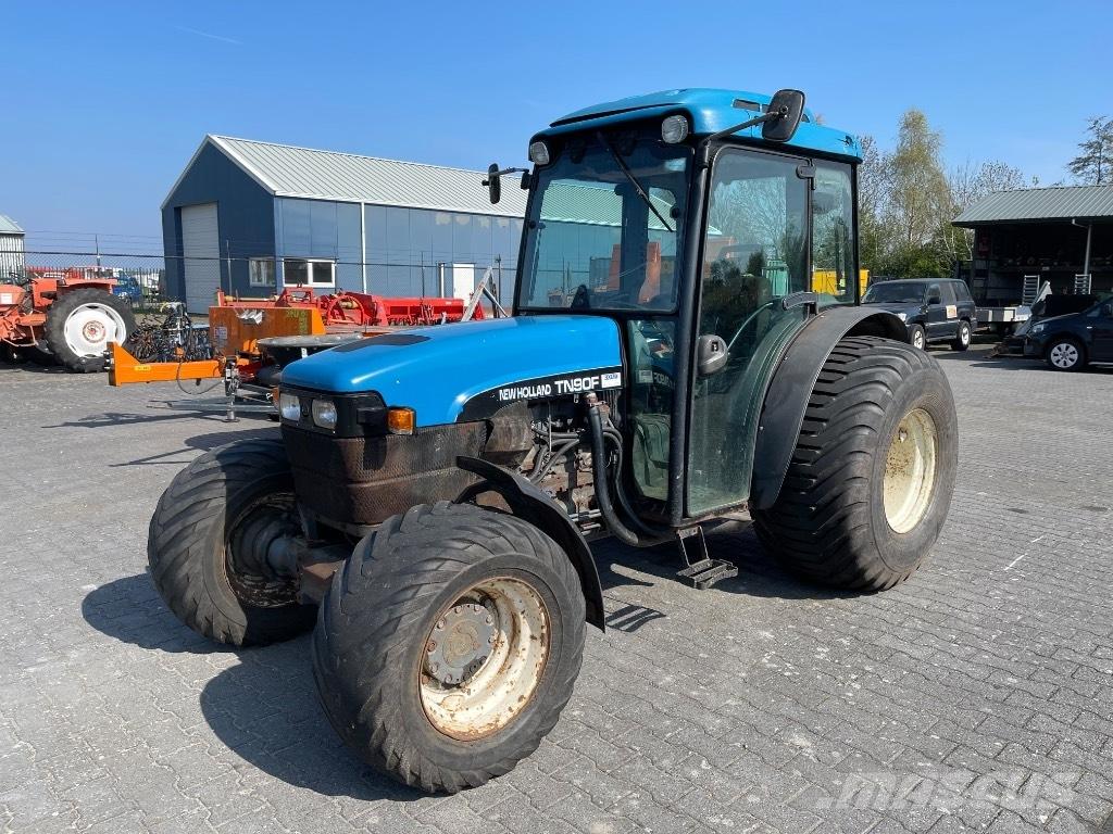 New Holland TN 90 F Tractors
