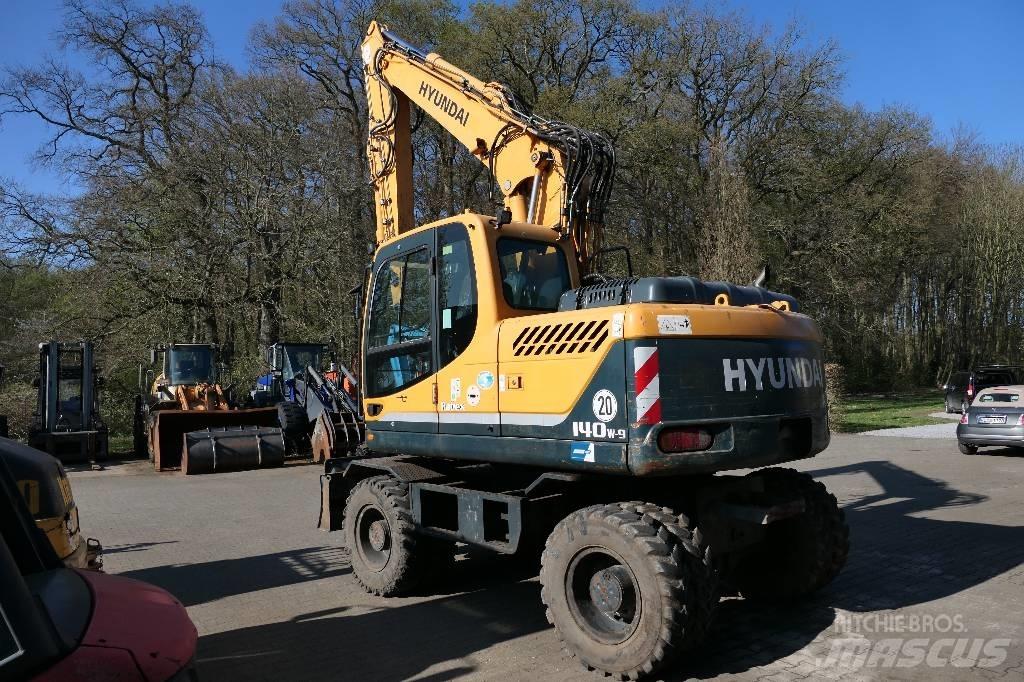 Hyundai 140-9 Wheeled excavators