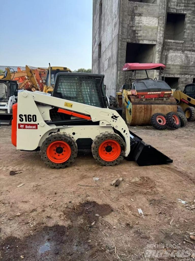 Bobcat S 160 Skid steer loaders