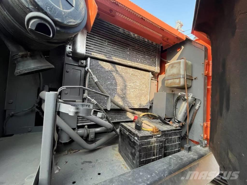 Hitachi ZX 160 Crawler excavators