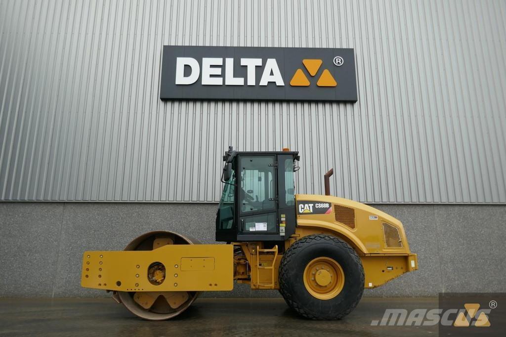 CAT CS68B Single drum rollers