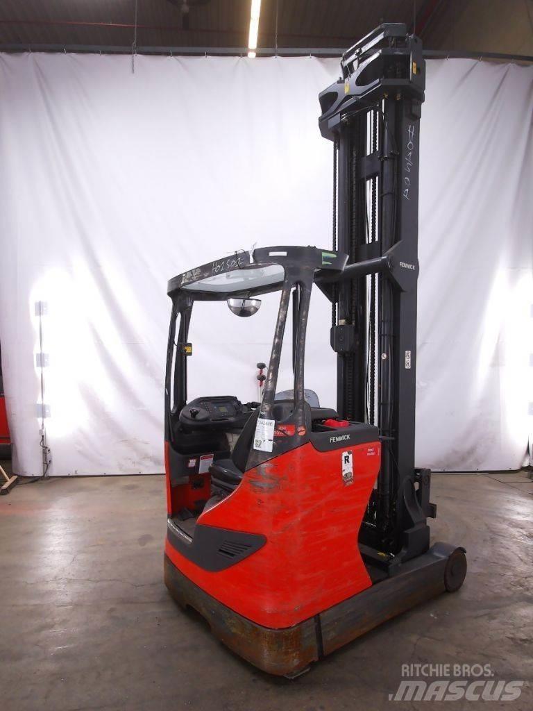 Linde R16HD-01 Reach trucks