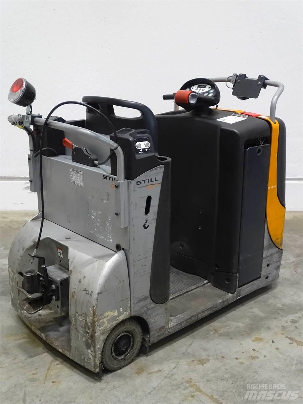 Still CX-T Towing trucks