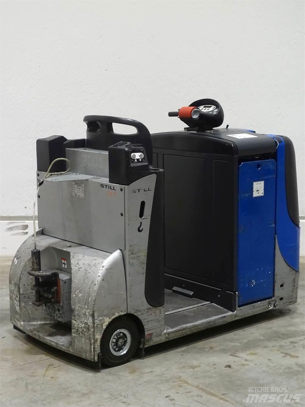 Still CX-T Towing trucks