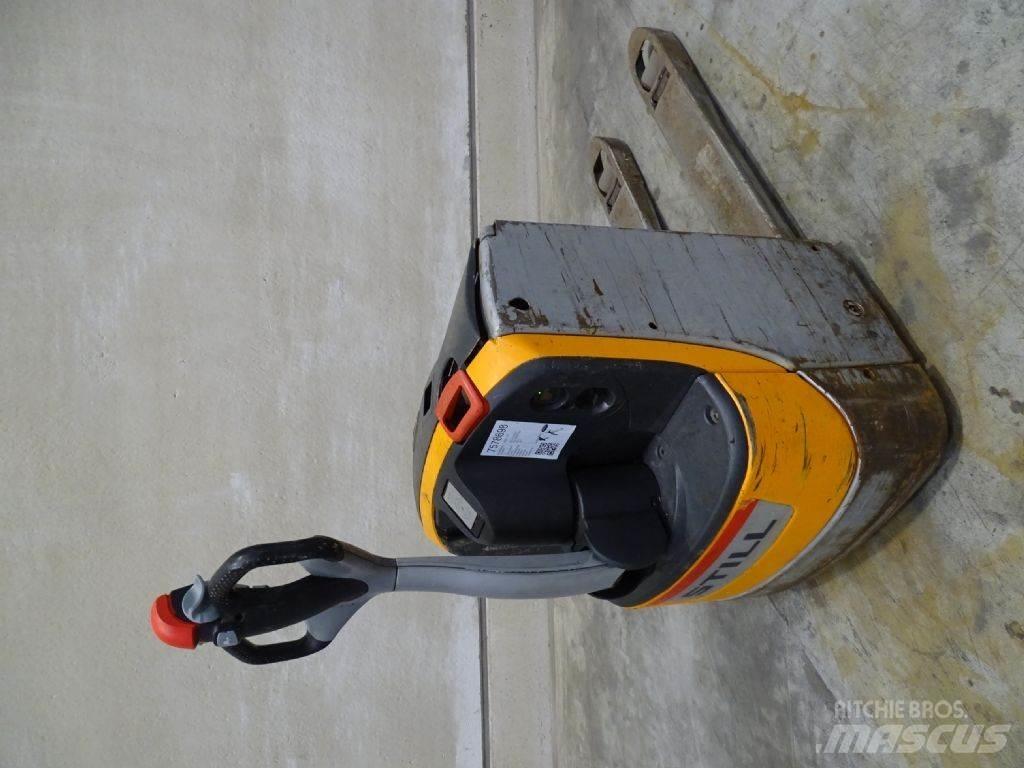 Still EXU16 Low lifter