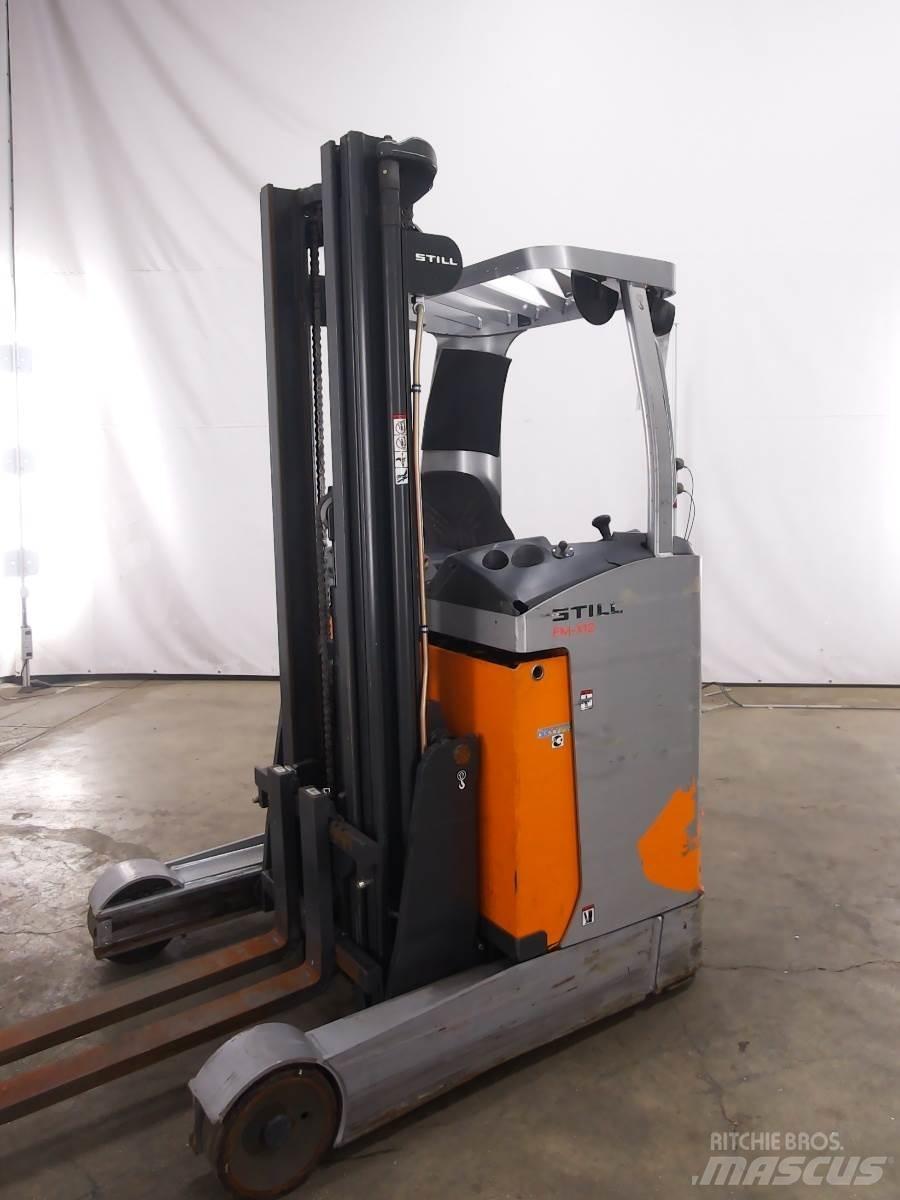 Still FM-X12 Reach trucks