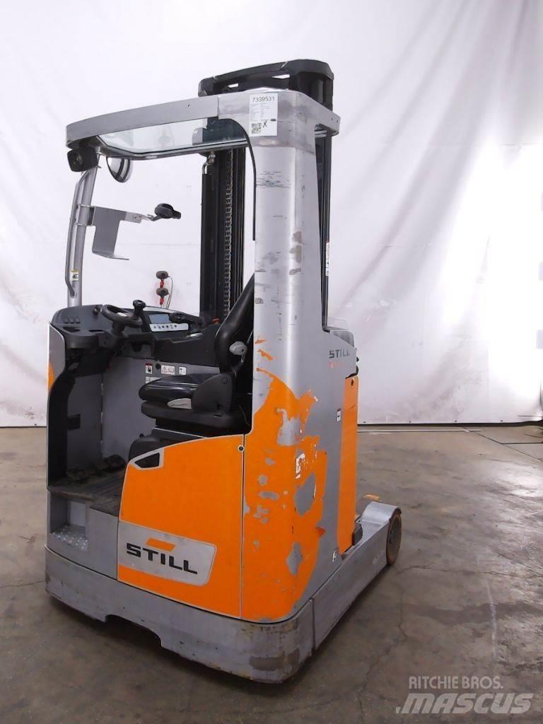 Still FM-X12 Reach trucks