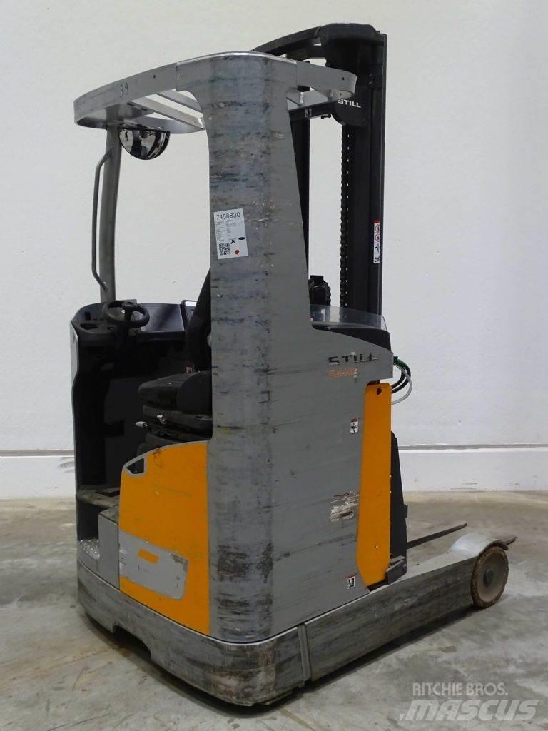 Still FM-X12 Reach trucks