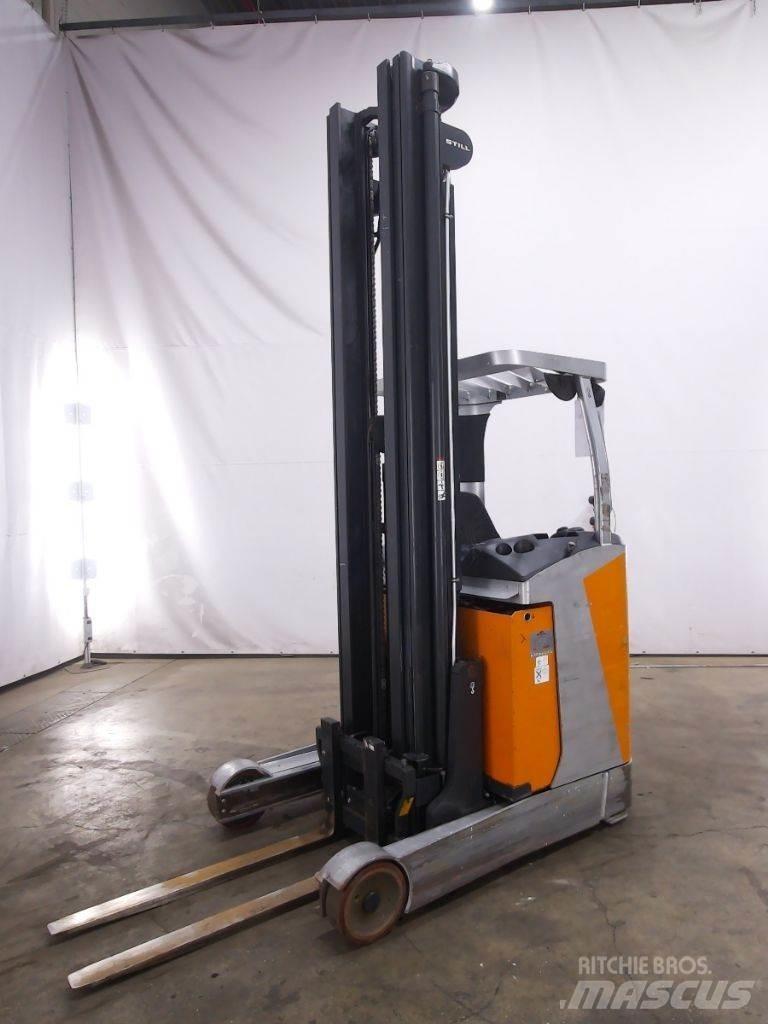 Still FM-X14 Reach trucks