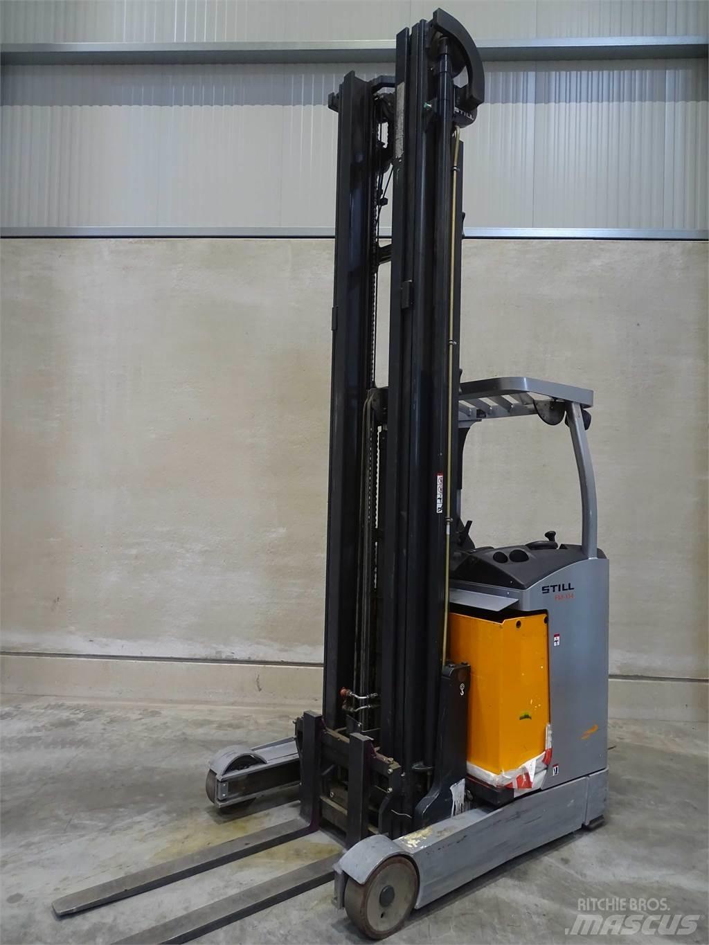 Still FM-X14 Reach trucks
