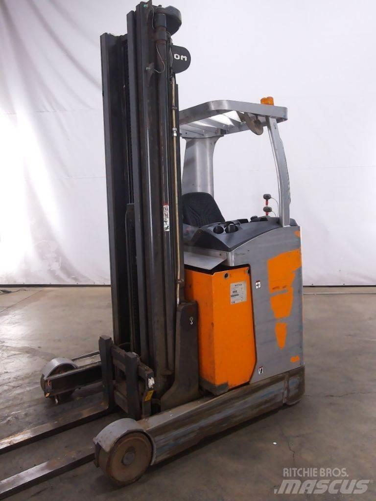 Still FM-X14 Reach trucks