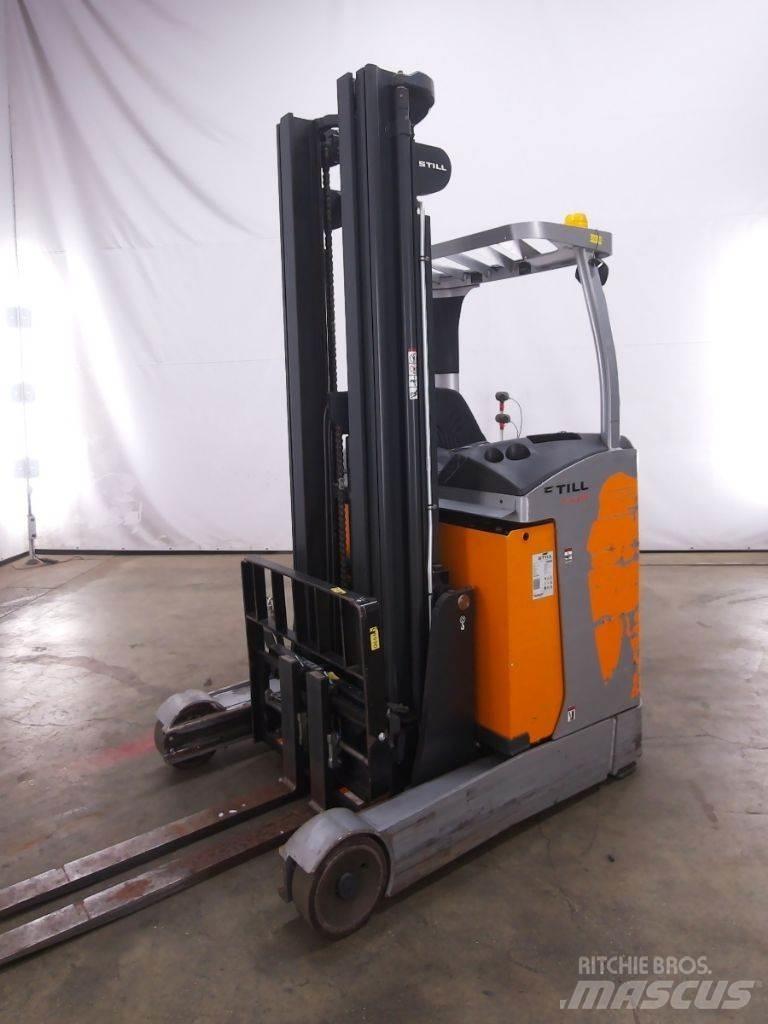 Still FM-X14 Reach trucks