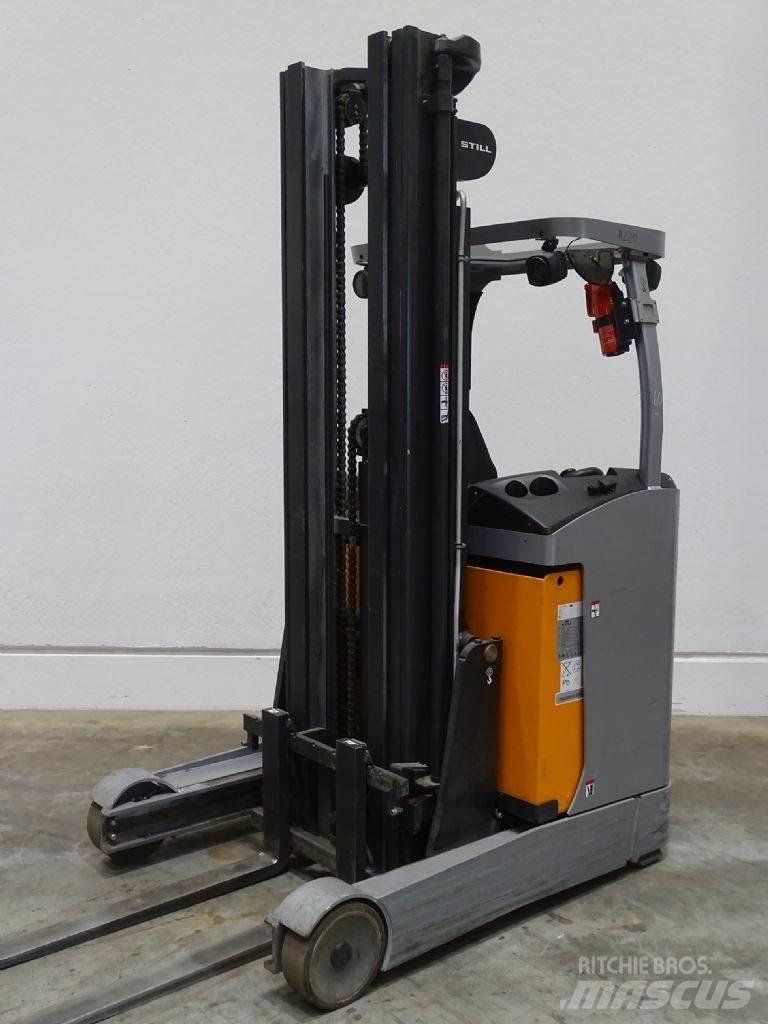 Still FM-X14 Reach trucks