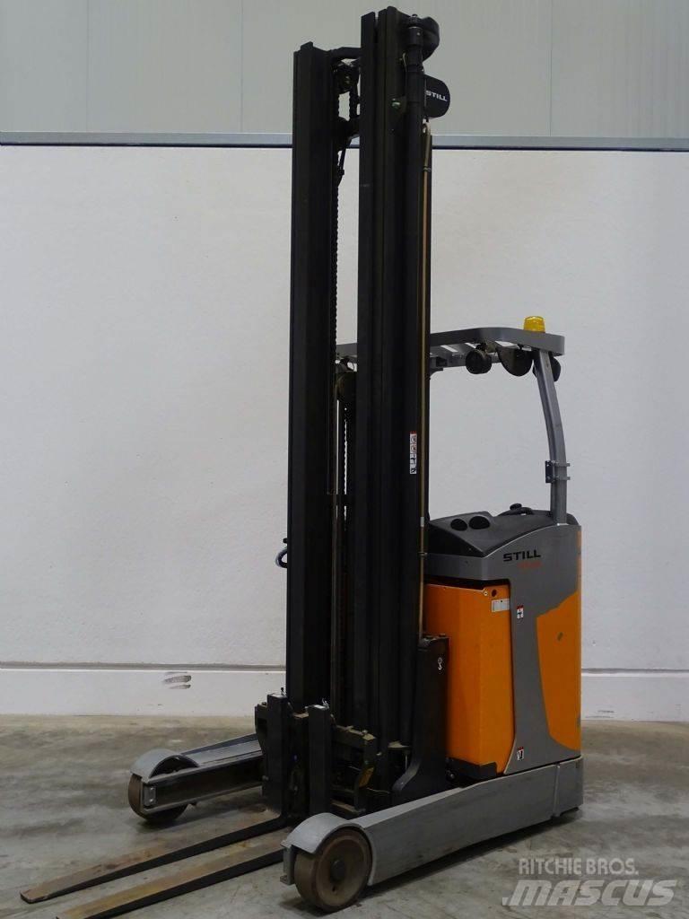 Still FM-X14 Reach trucks