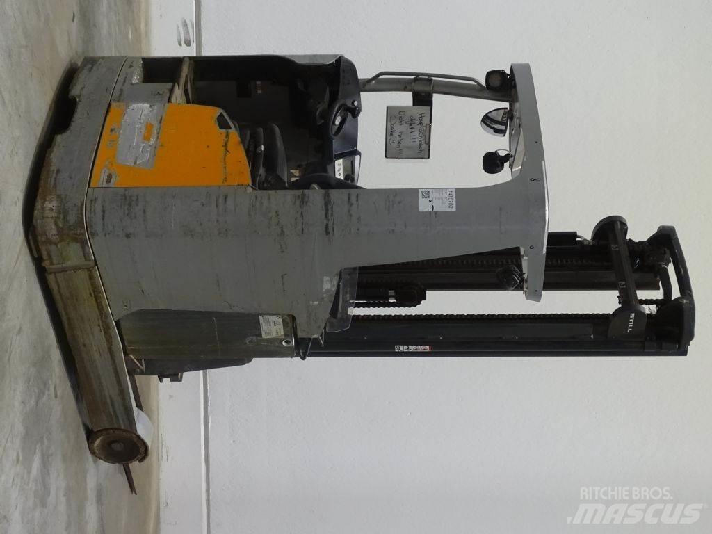 Still FM-X14 Reach trucks