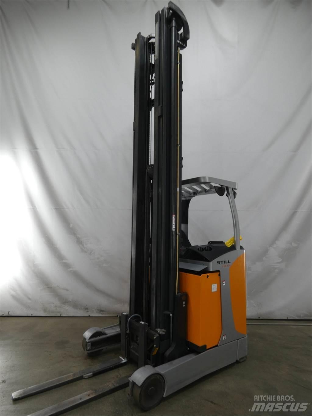 Still FM-X14 Reach trucks