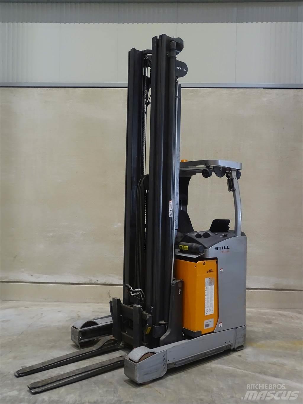 Still FM-X14 Reach trucks