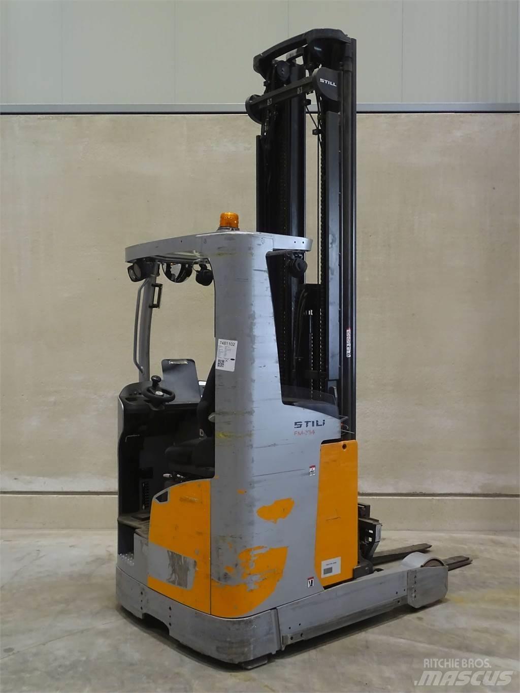 Still FM-X14 Reach trucks