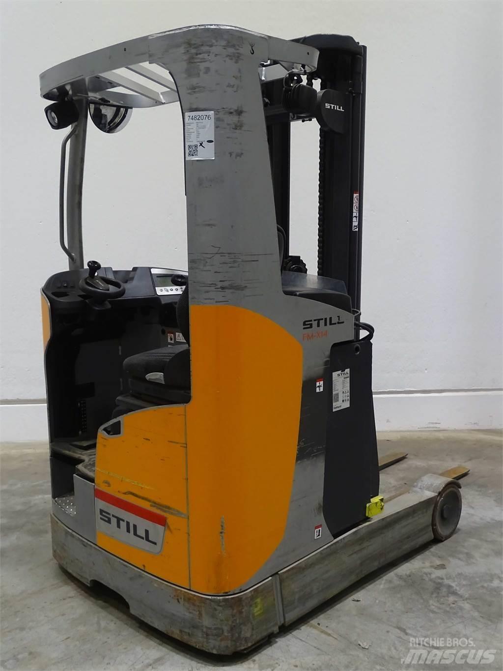 Still FM-X14 Reach trucks