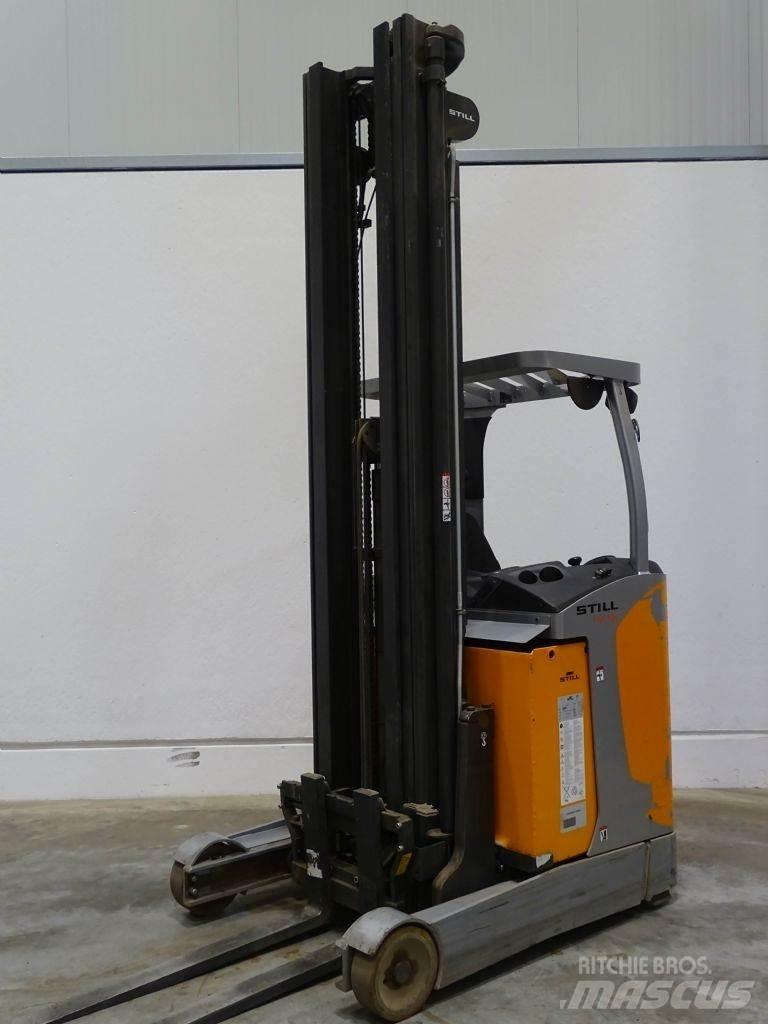 Still FM-X14 Reach trucks