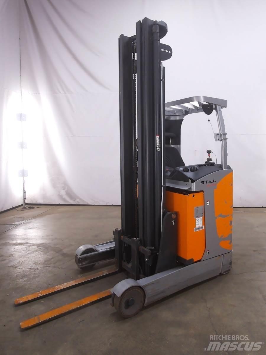 Still FM-X14 Reach trucks