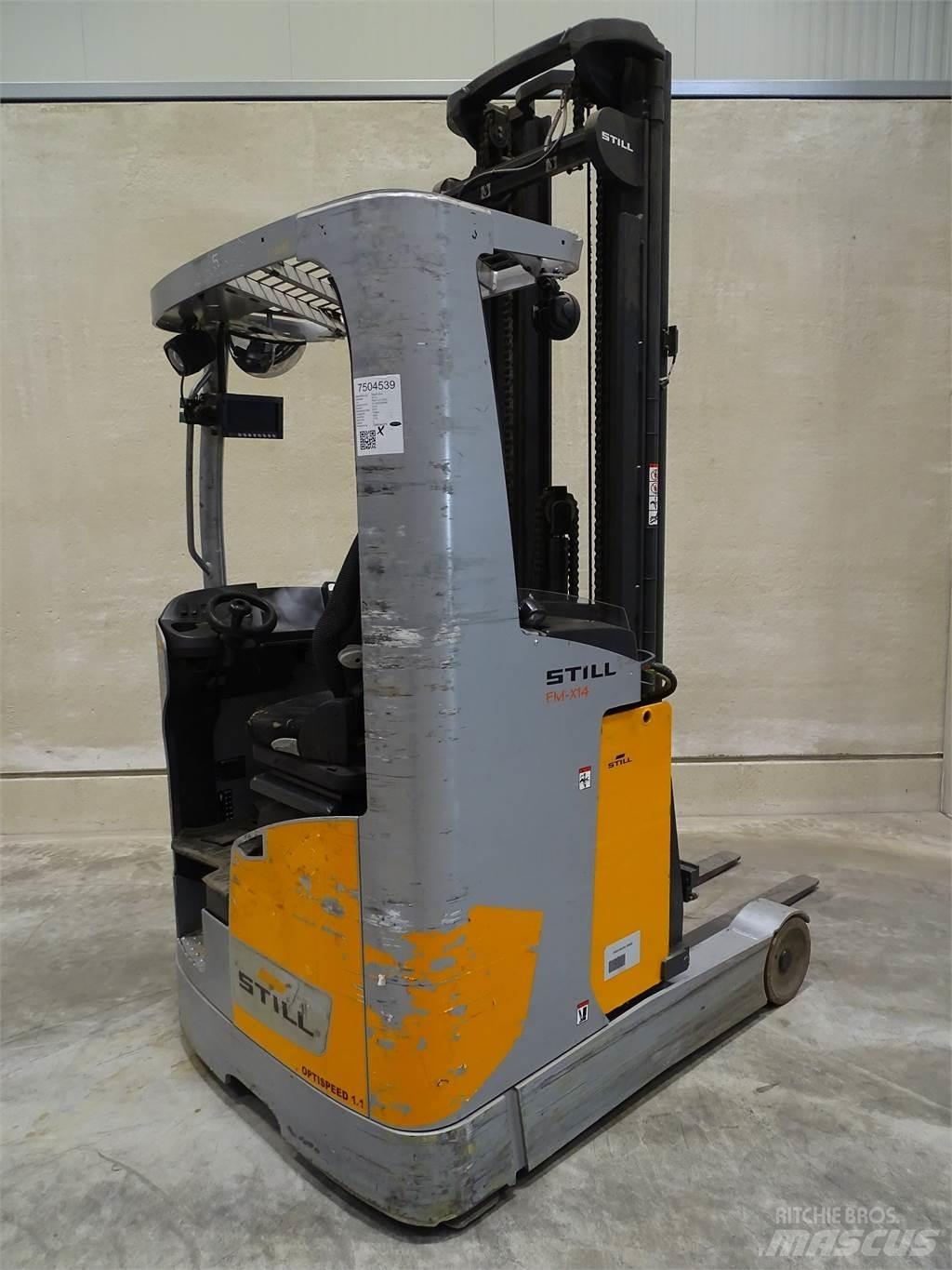 Still FM-X14 Reach trucks