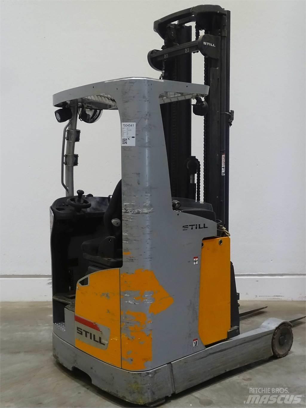 Still FM-X14 Reach trucks