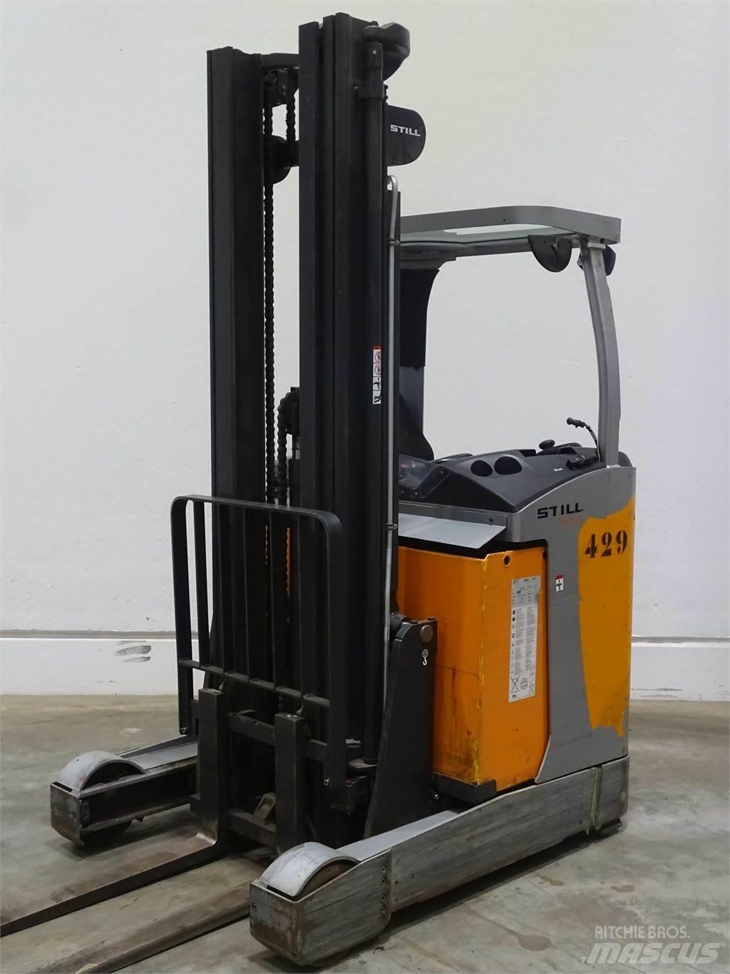 Still FM-X14 Reach trucks