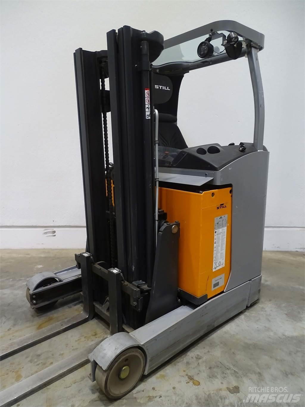 Still FM-X14 Reach trucks