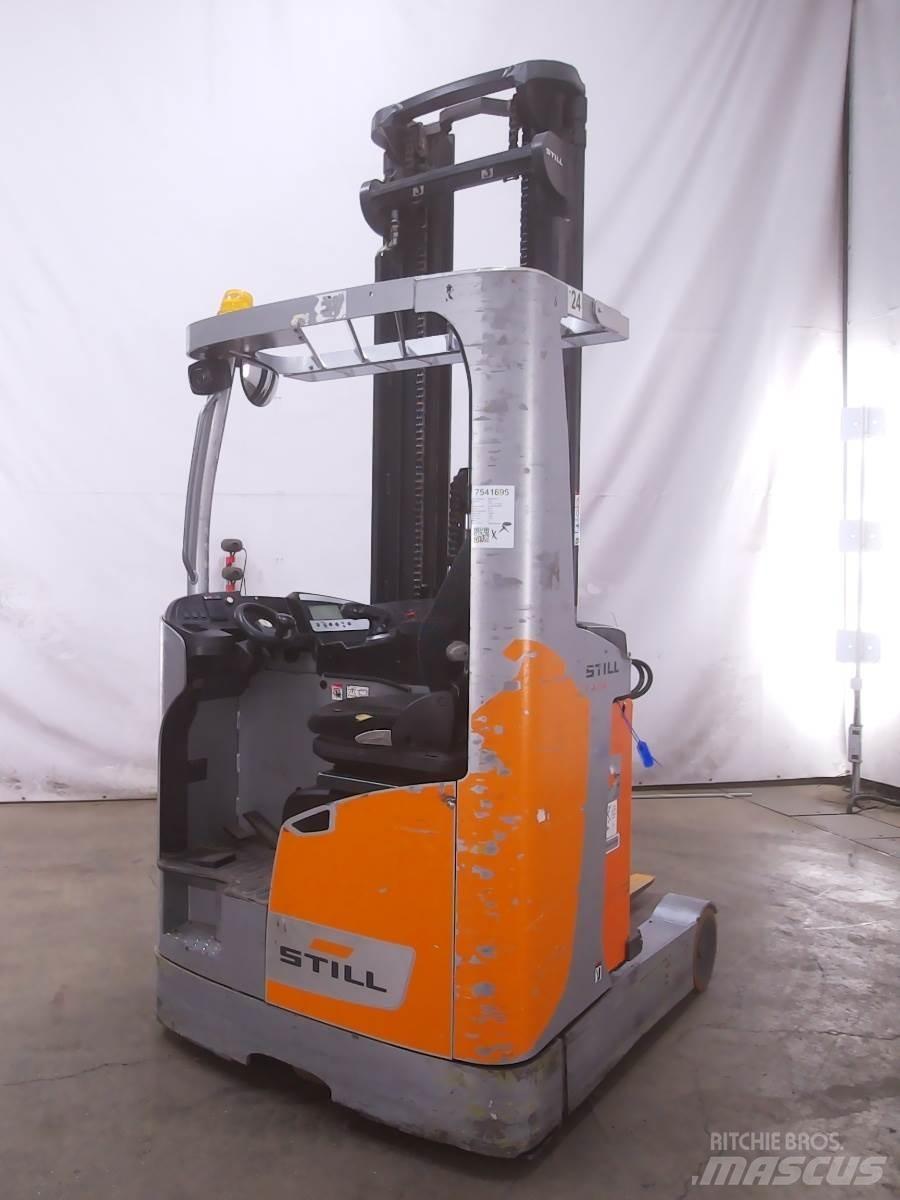 Still FM-X14 Reach trucks