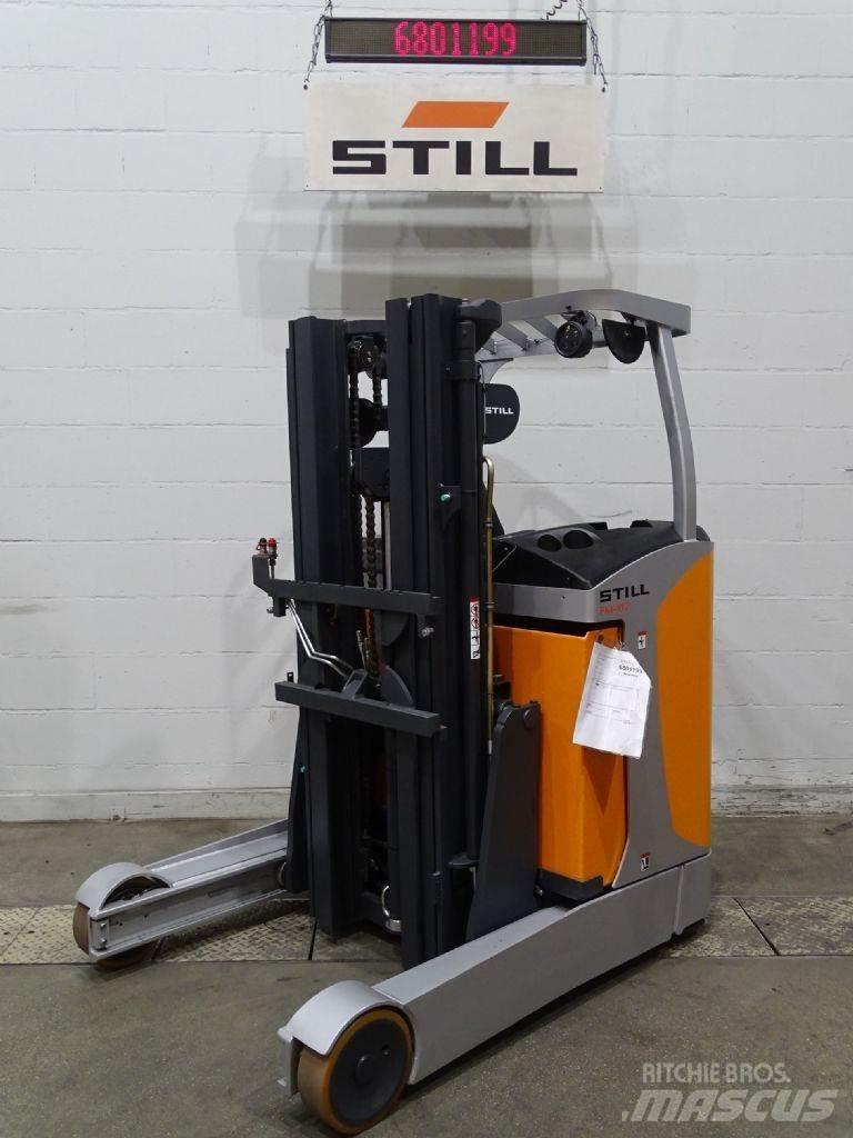 Still FM-X17 Reach trucks