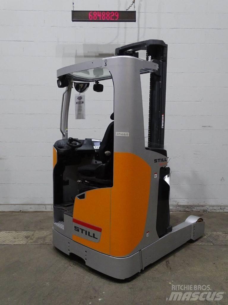 Still FM-X17 Reach trucks