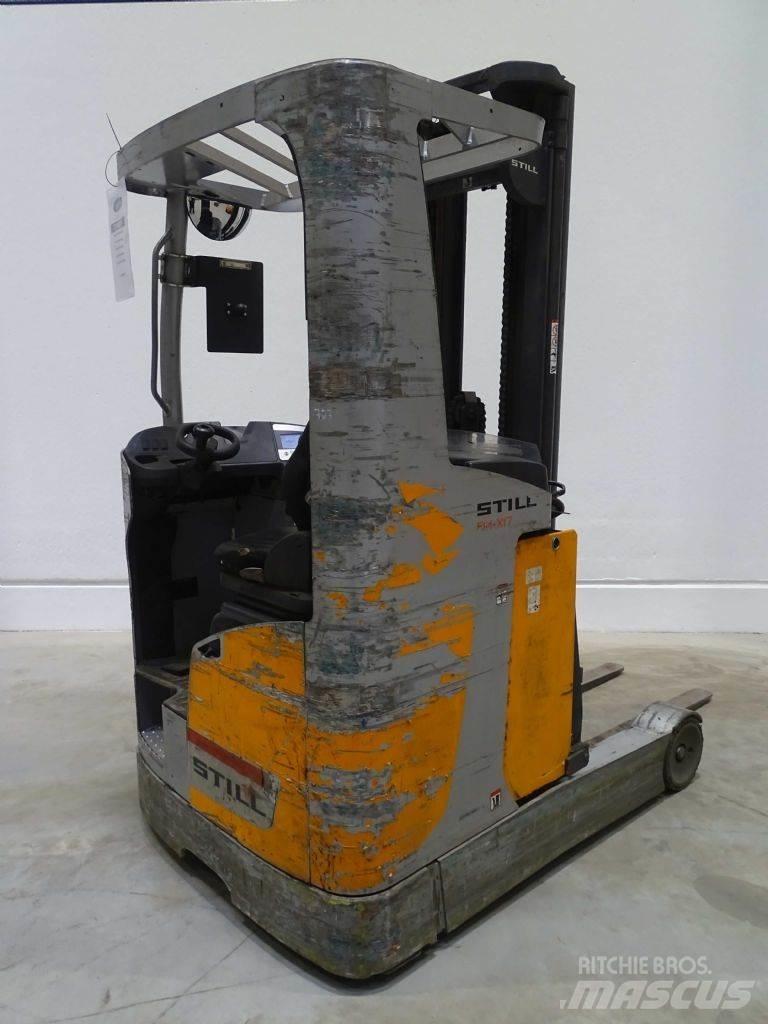 Still FM-X17 Reach trucks