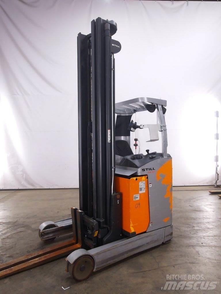 Still FM-X17 Reach trucks