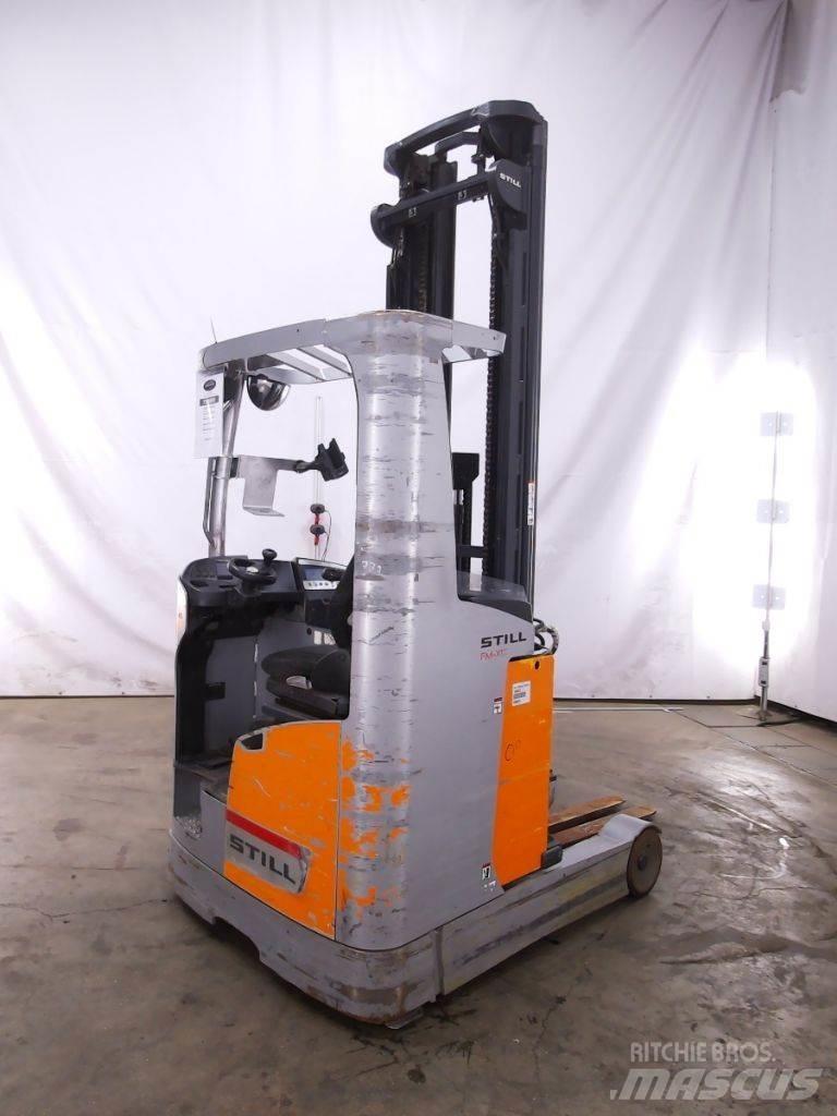 Still FM-X17 Reach trucks