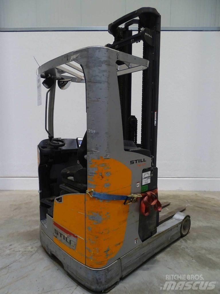 Still FM-X17 Reach trucks