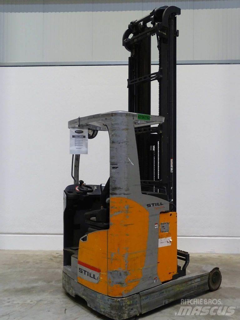 Still FM-X17 Reach trucks